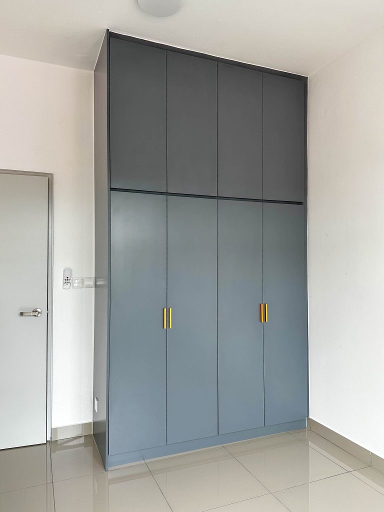 Wardrobe at V Residensi 5