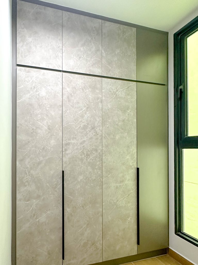 Wardrobe at Hillcrest Height