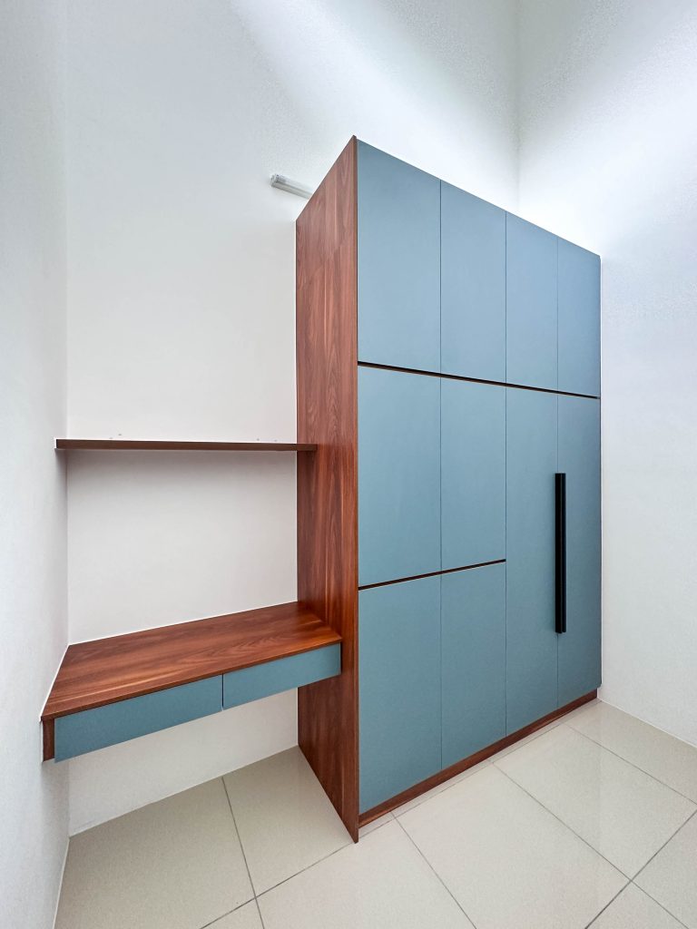 Wardrobe at Saujana Rawang