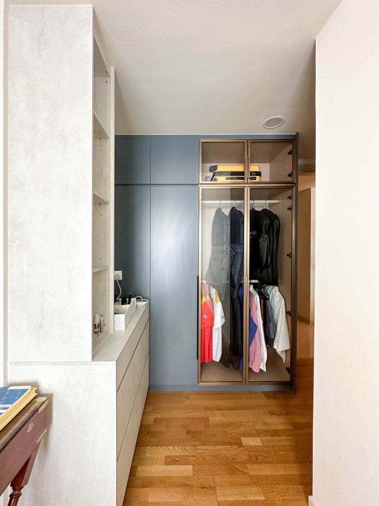 Wardrobe at Residensi Solaris Parq