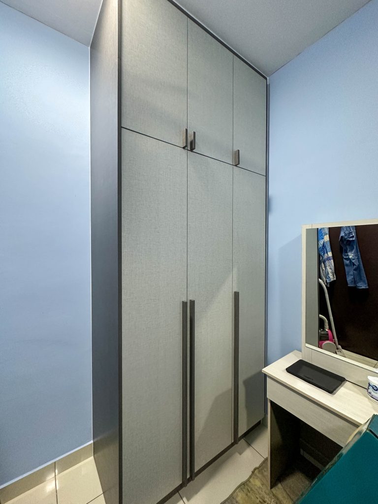 Wardrobe at Oasis 1 Kajang