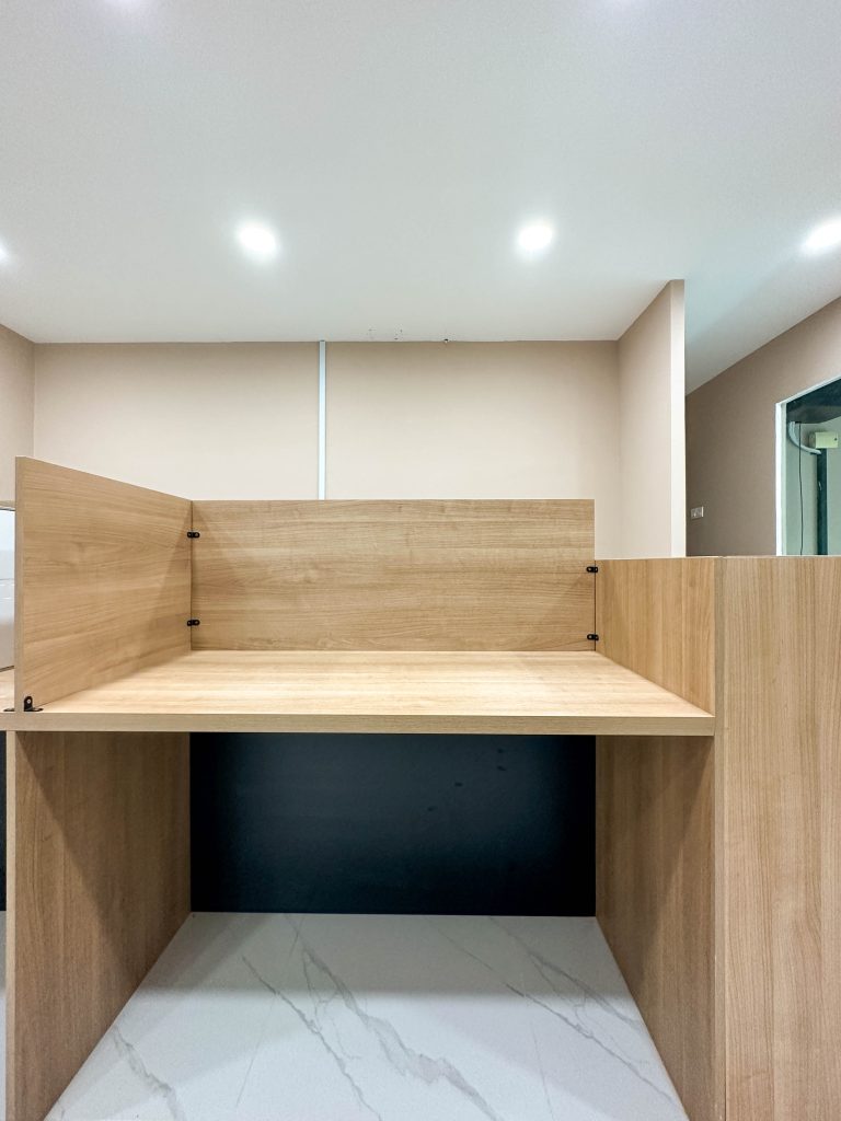 Study Table at Rawang