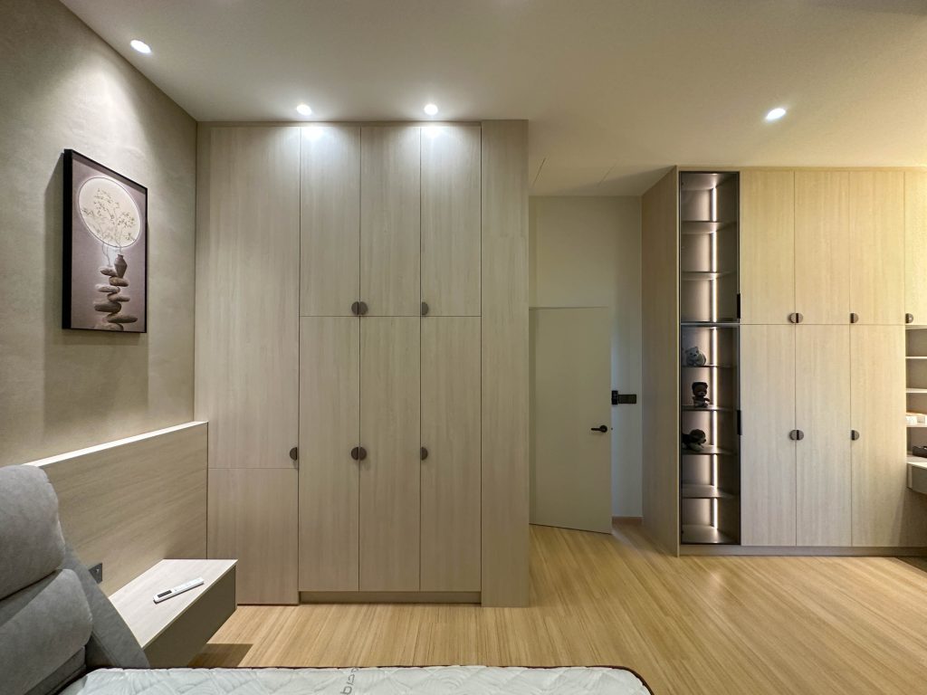 Wardrobe at Setia Ecohill