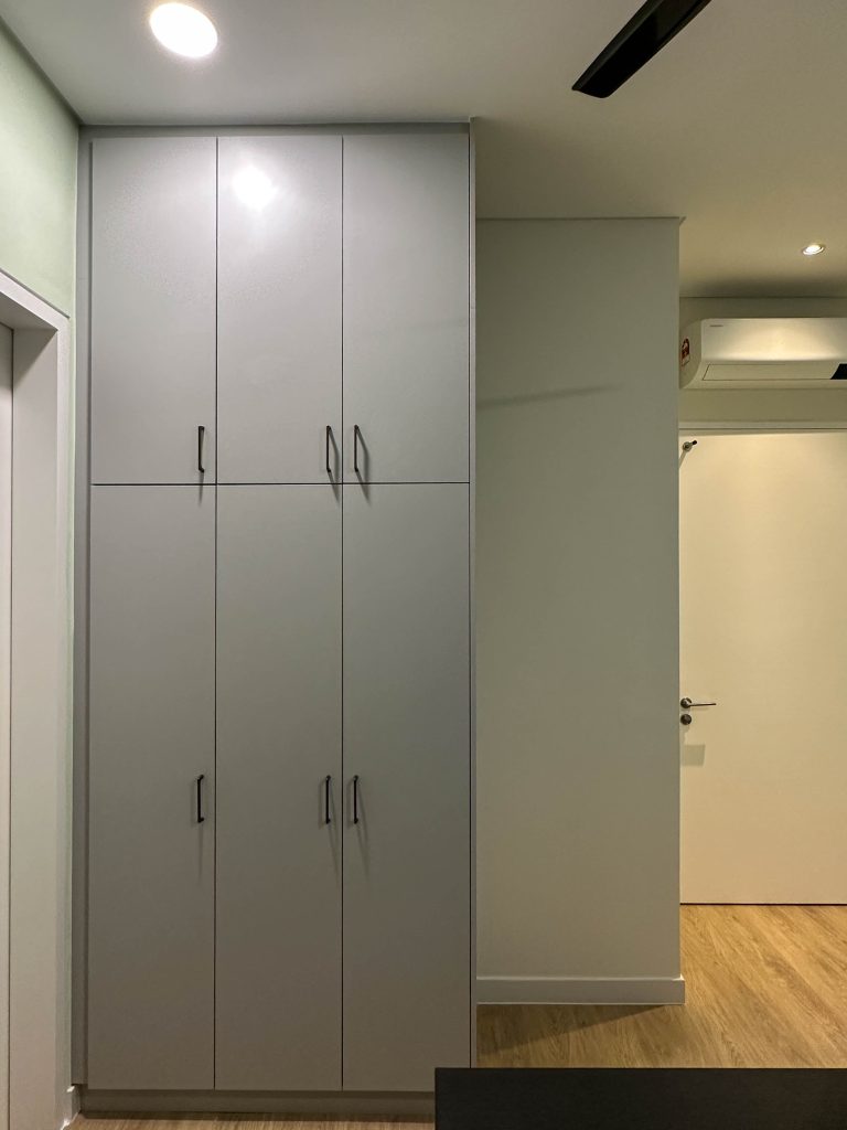 Wardrobe at Tria Seputeh Residence