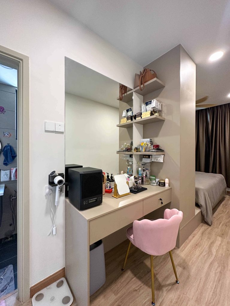 Dressing Table at Sutera Pines