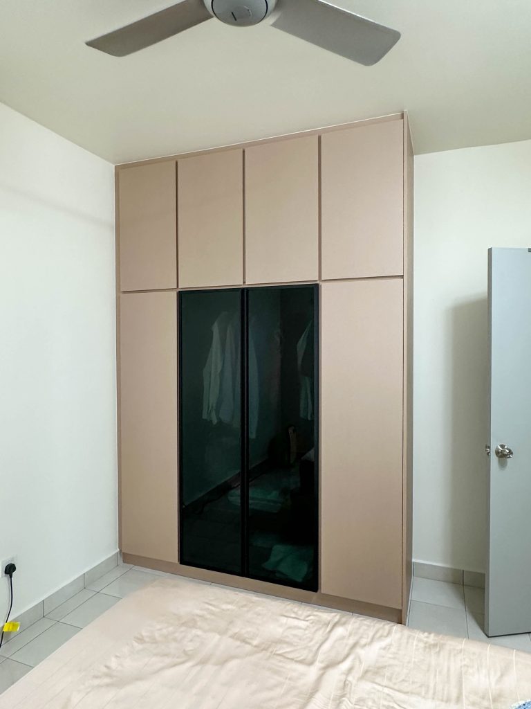 Wardrobe at D'Pines Ampang