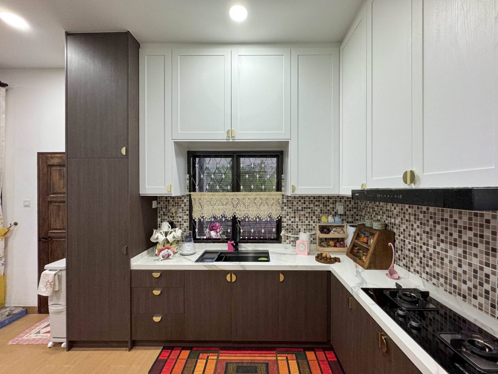 Kitchen Cabinet at Semenyih