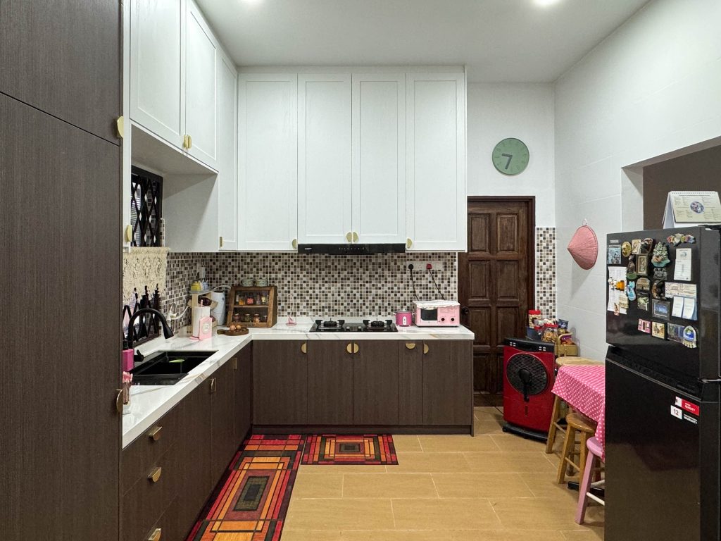 Kitchen Cabinet at Semenyih