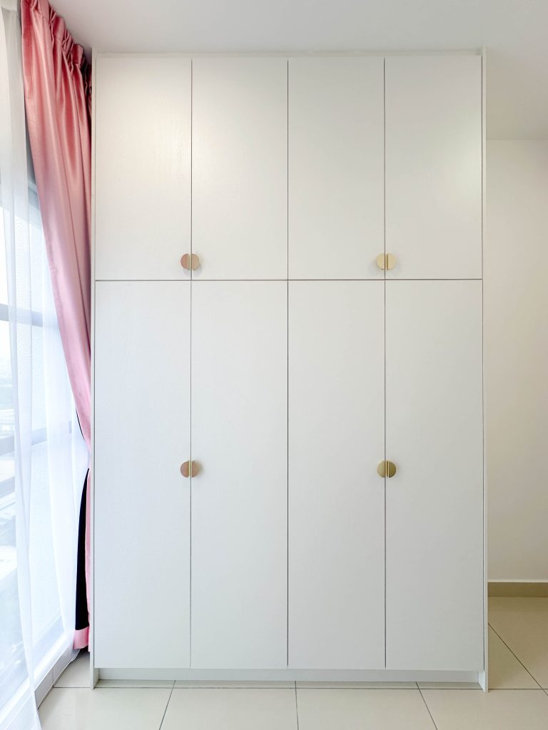 Wardrobe at Trion KL