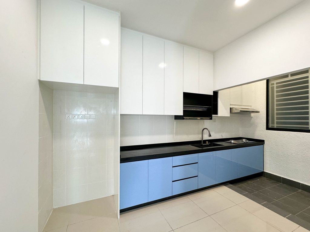 Kitchen Cabinet at Razak City Residence