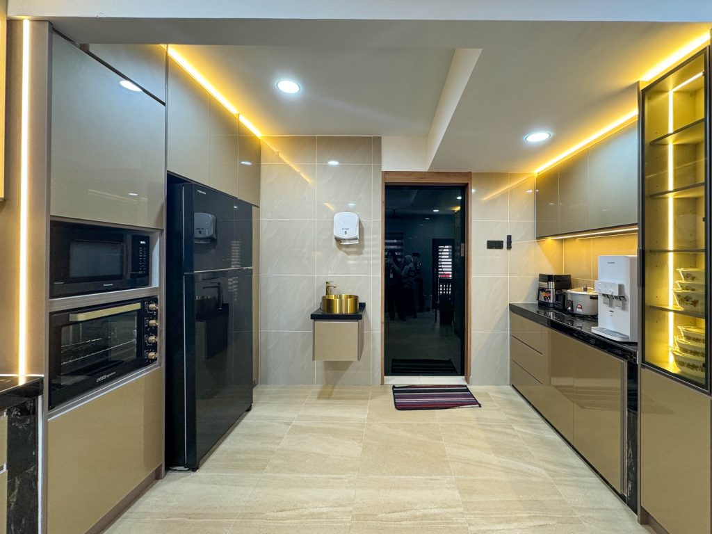 Kitchen Cabinet at Taman Sutera Kajang
