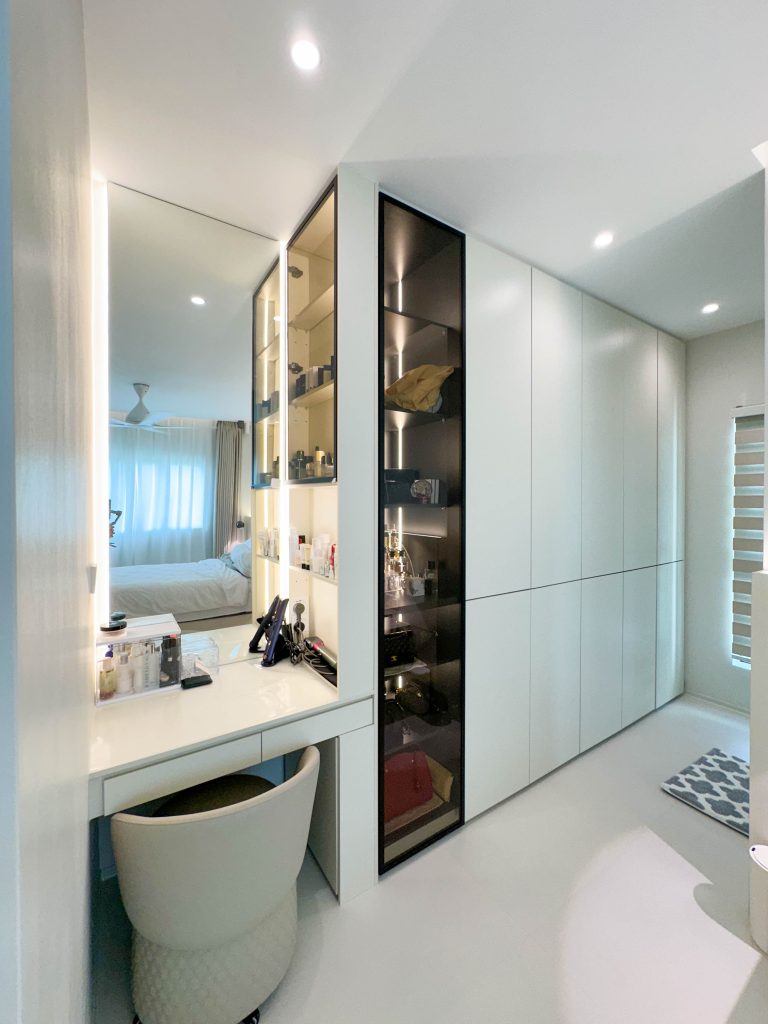 Dressing Table at Rimba Residence