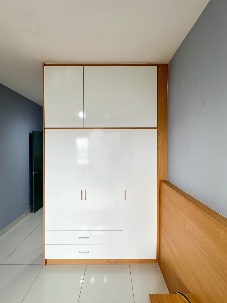 Wardrobe at Koi Prima Condo