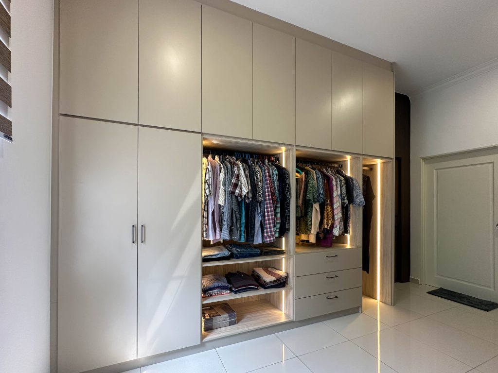 Wardrobe at Alamsari Kajang