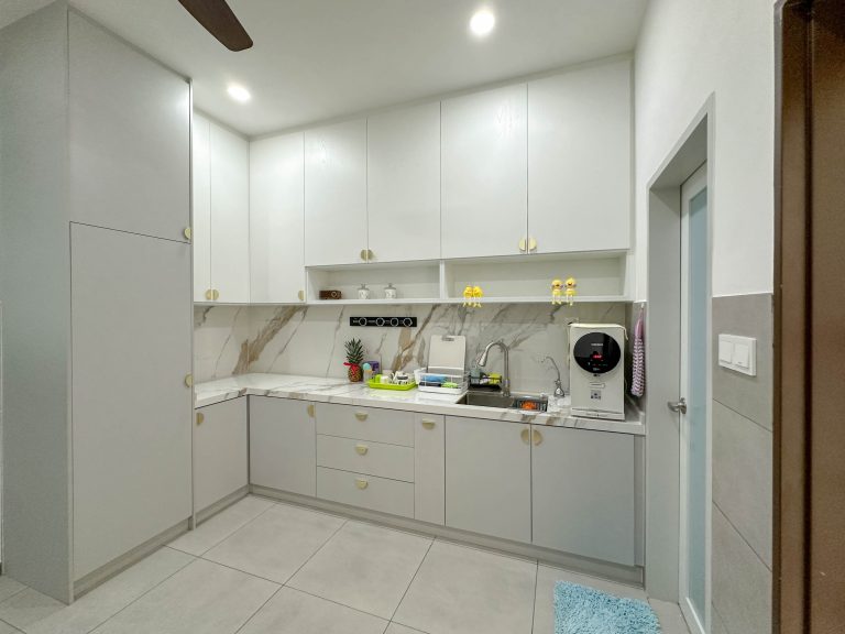 Kitchen Cabinet at Setia Ecohill