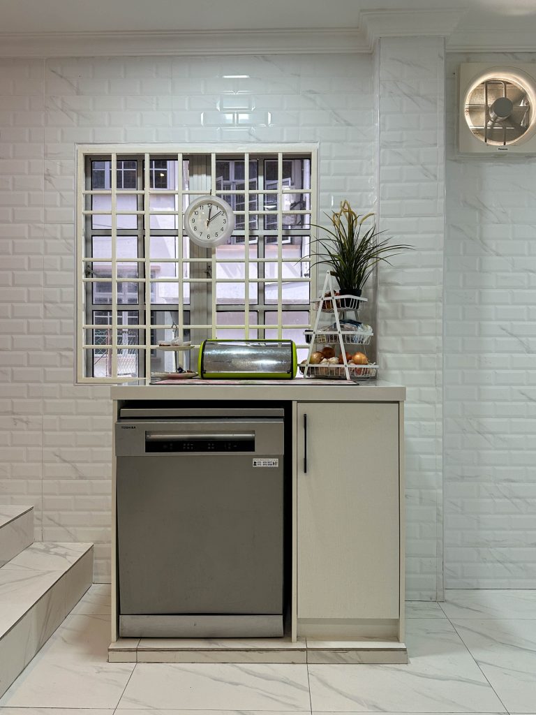 Kitchen Cabinet at Desa Kolej Nilai