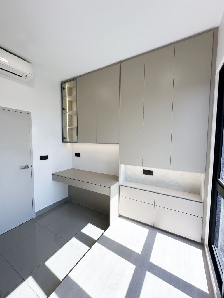 Bedroom Cabinet at Panorama Residence