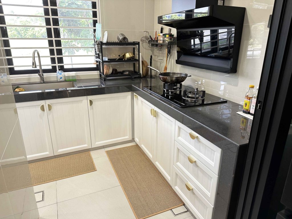 Kitchen Cabinet at Bandar Bukit Raja