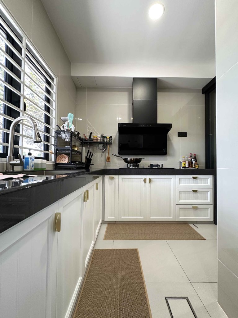 Kitchen Cabinet at Bandar Bukit Raja