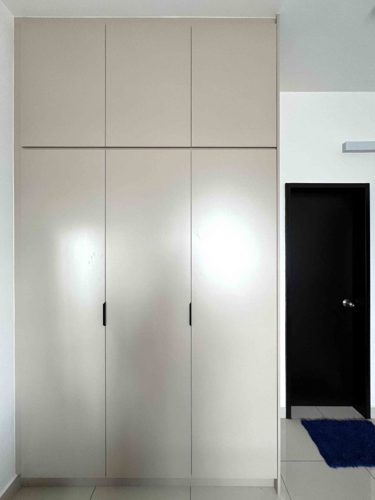 Wardrobe at Setia Seraya Residence