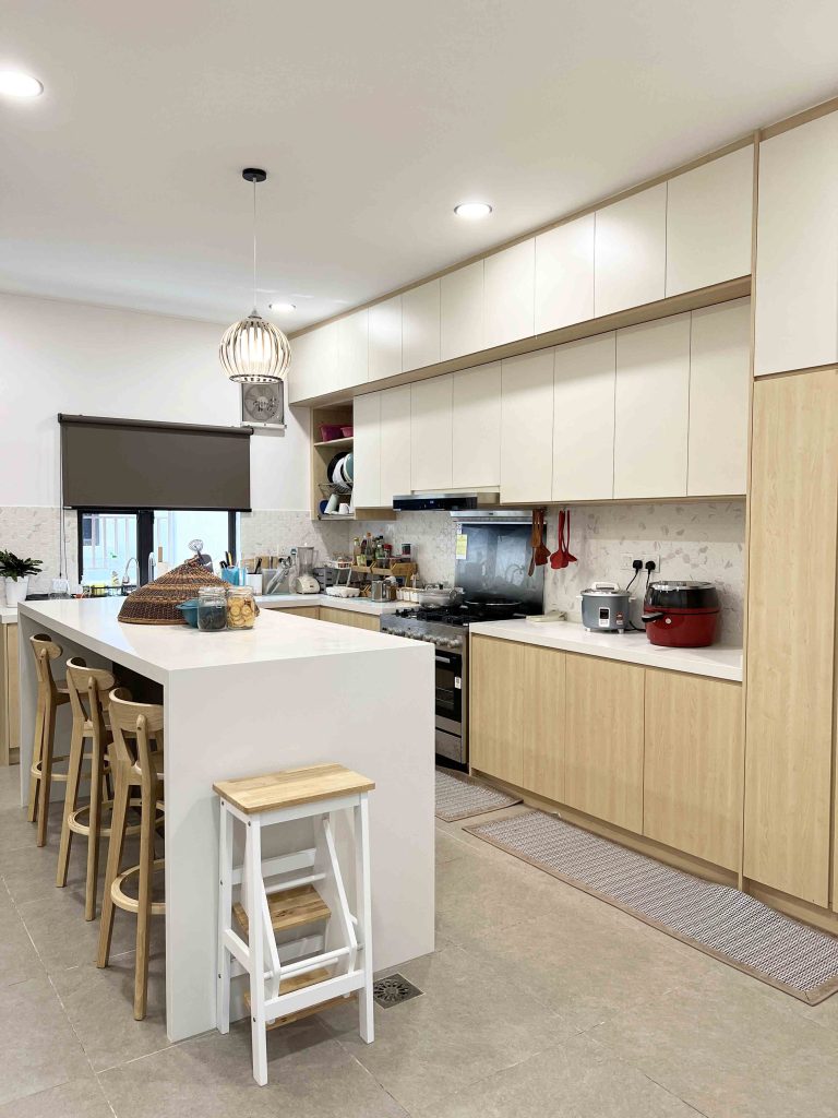 Kitchen Cabinet at Verdale Setia Alamsari