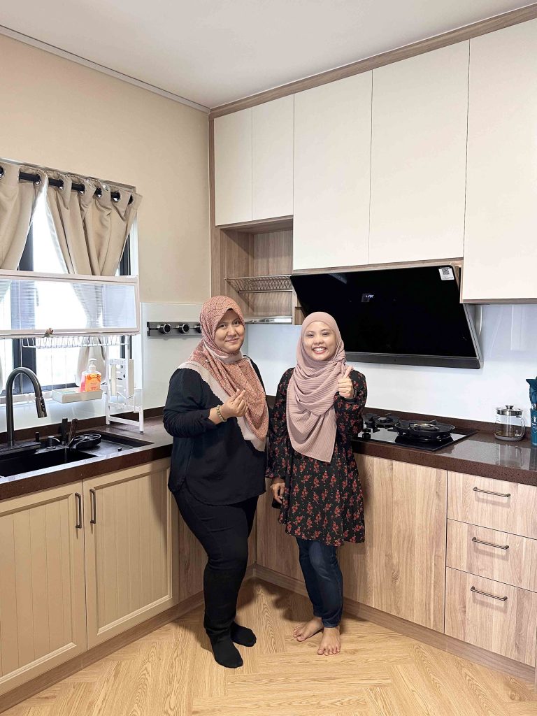 client at Huni Residence