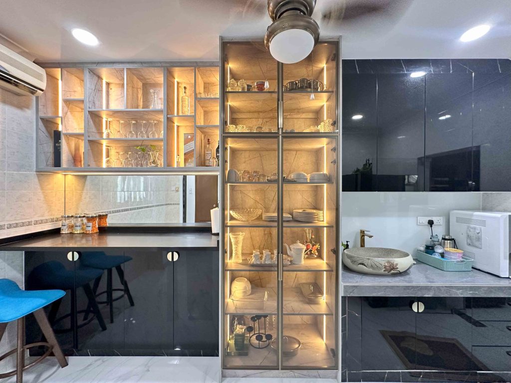 dry kitchen cabinet at Kusturi Heights Nilai