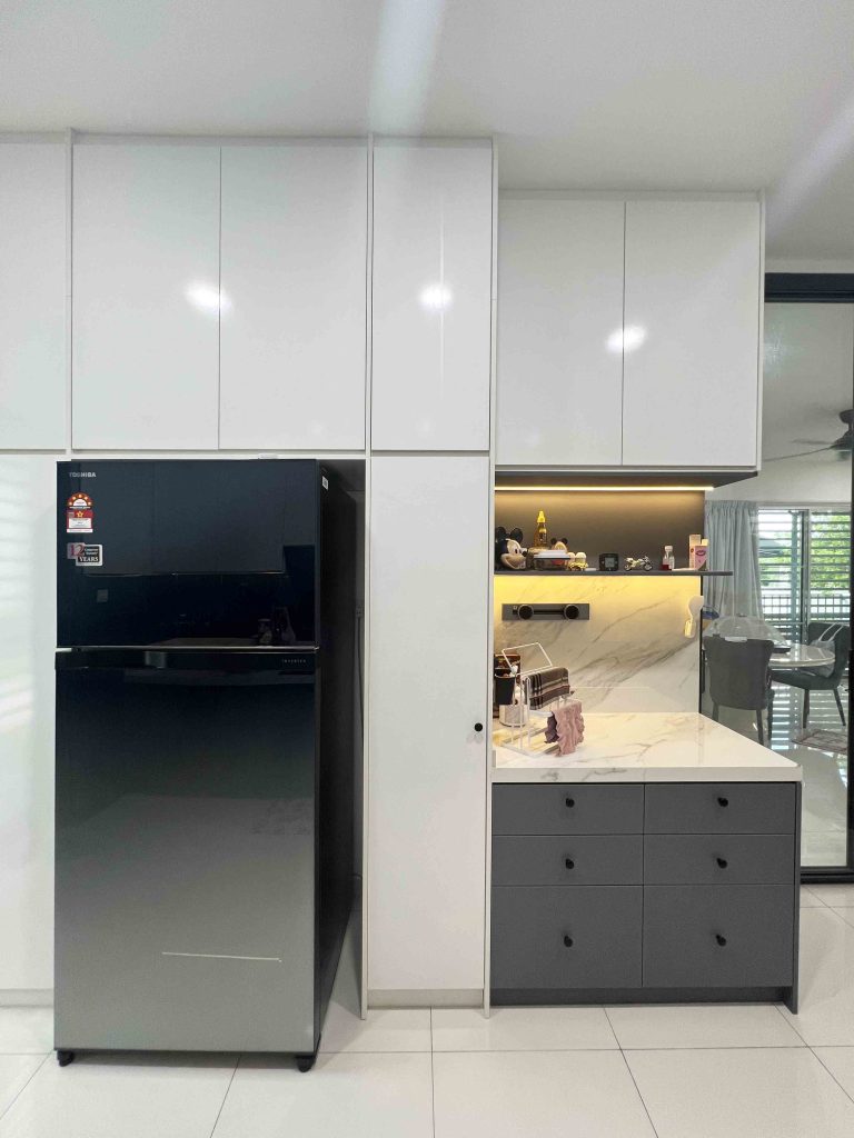 Kitchen Cabinet at eco forest