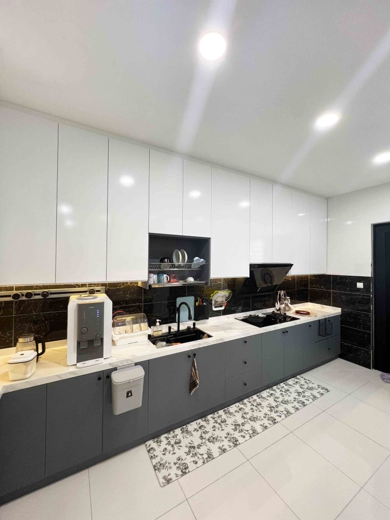 Kitchen Cabinet at eco forest