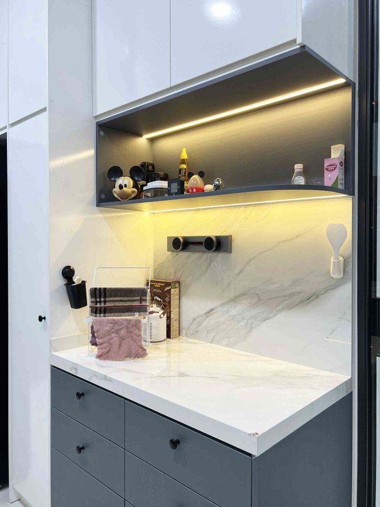 Kitchen Cabinet at eco forest