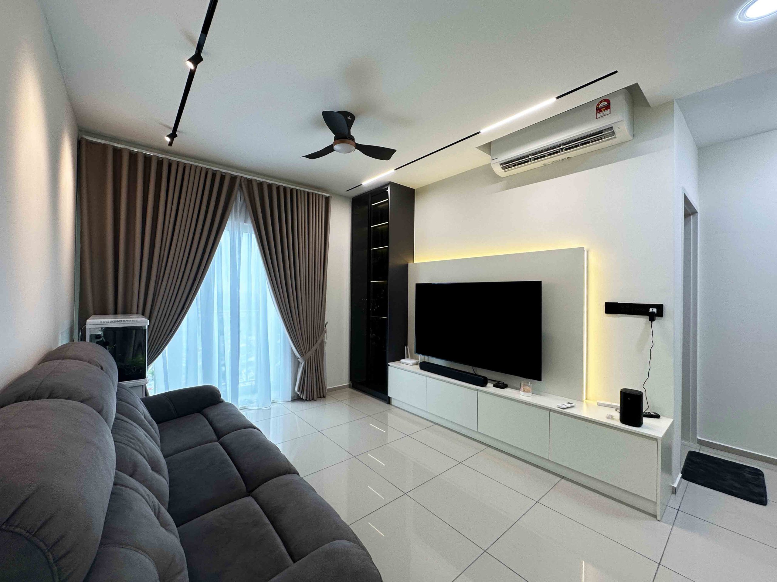 TV Cabinet at Gravit 8 @ Klang South