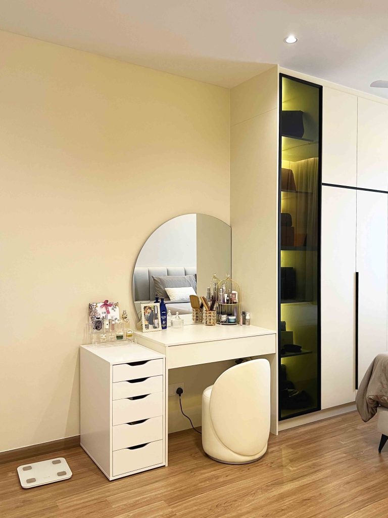 Dressing Table at Gravit 8 @ Klang South