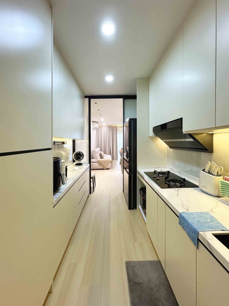 Kitchen Cabinet at Gravit 8 @ Klang South