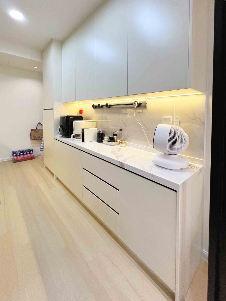 Kitchen Cabinet at Gravit 8 @ Klang South