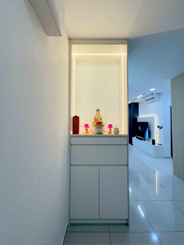 Altar at Gravit 8 @ Klang South