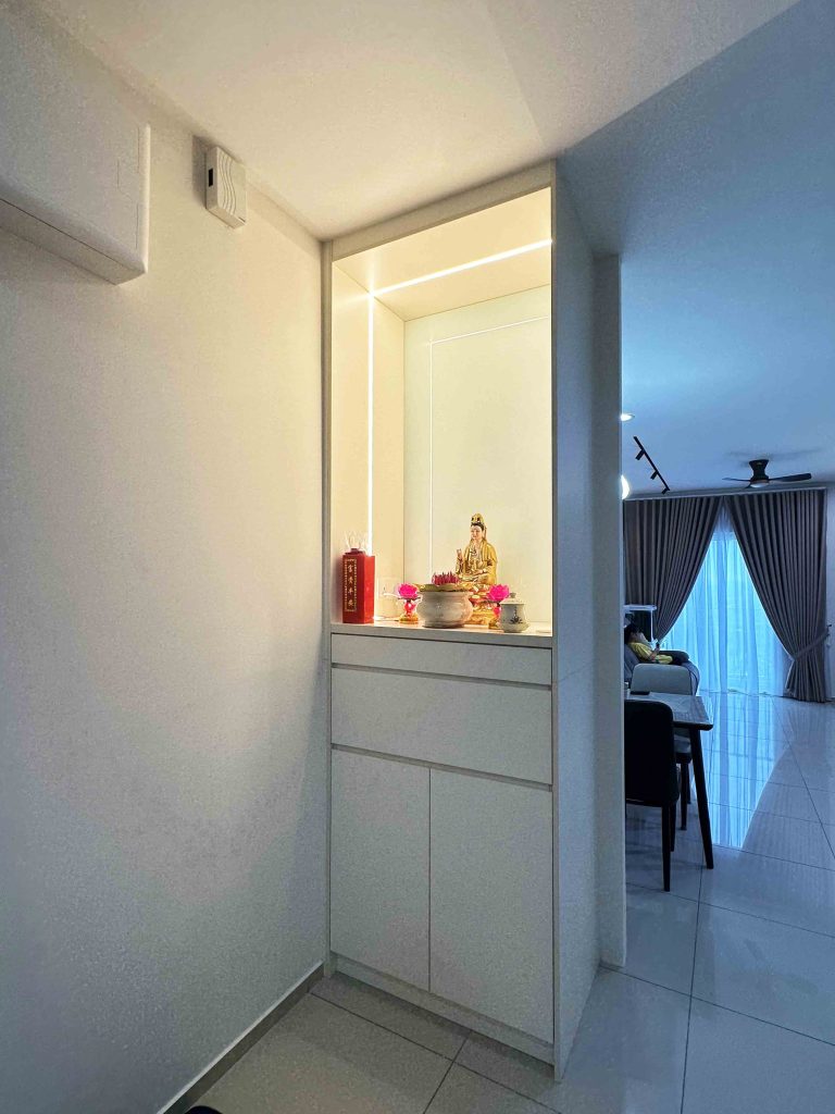 Altar at Gravit 8 @ Klang South