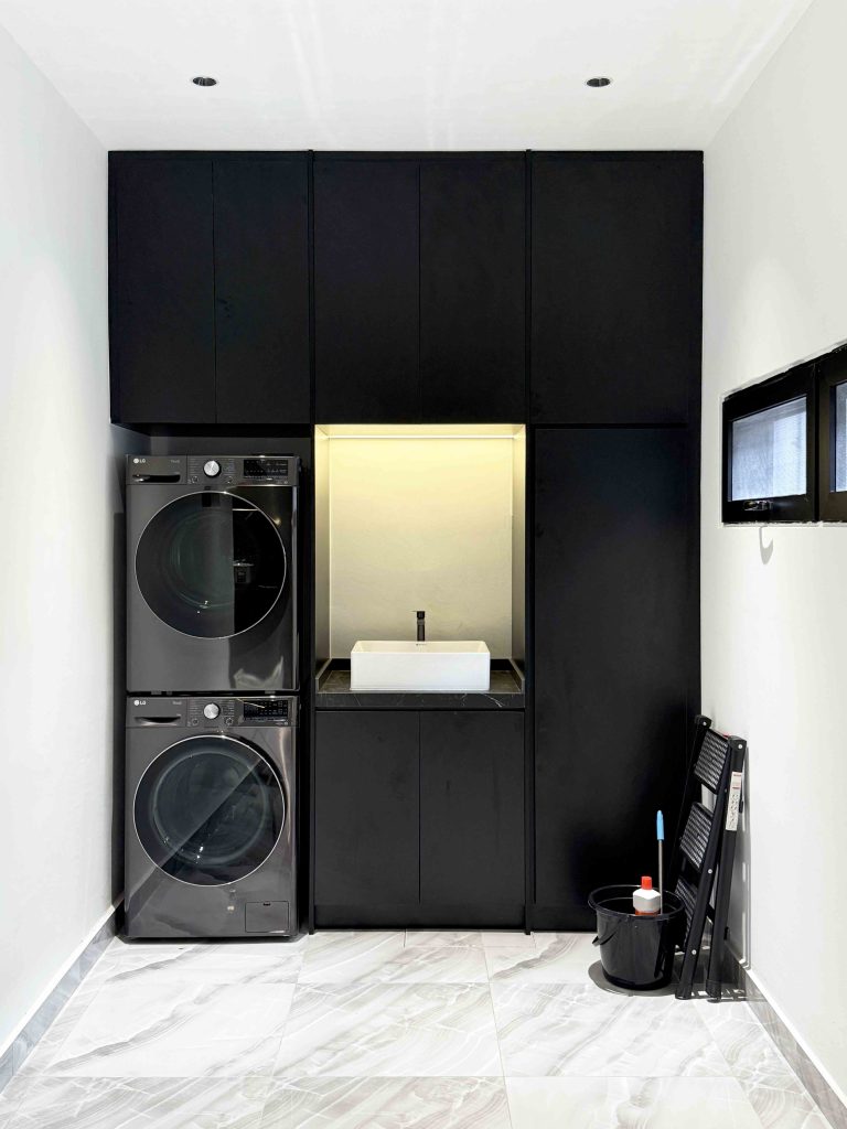 Laudry Cabinet at Semenyih