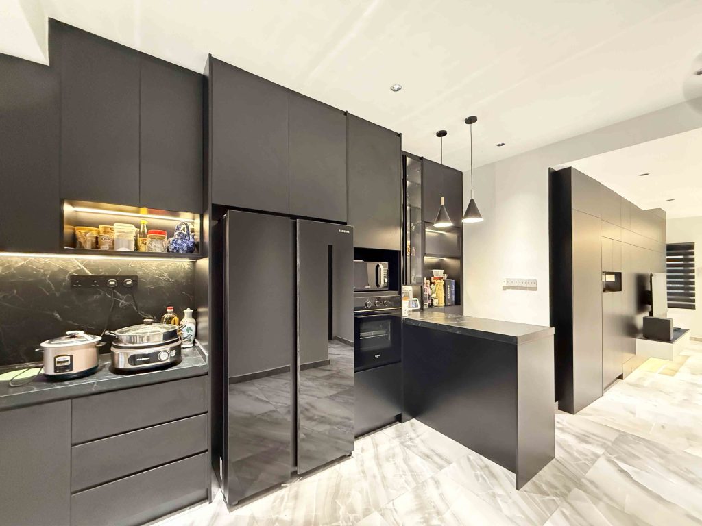 Kitchen Cabinet at Semenyih