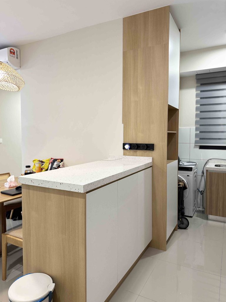 Island at Kuchai Sentral