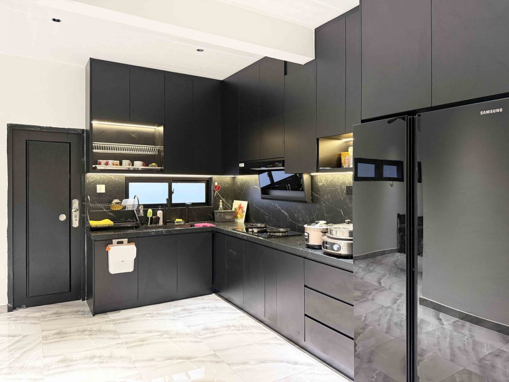 Kitchen Cabinet at Semenyih