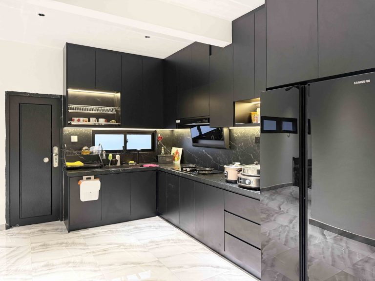 Kitchen Cabinet at Semenyih