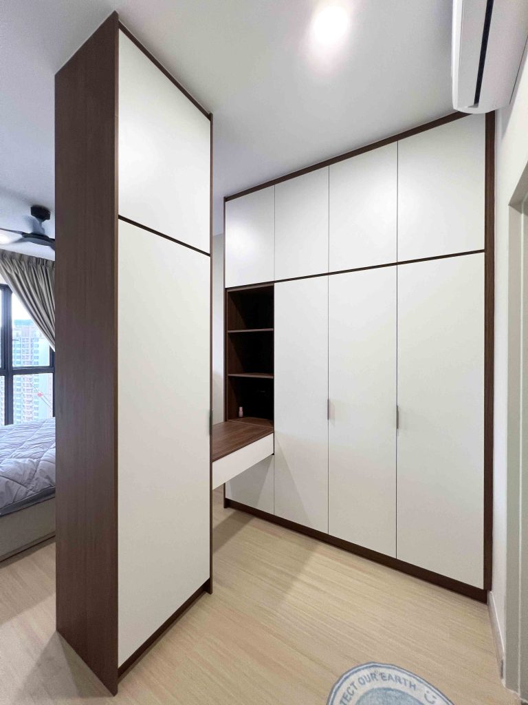 Wardrobe at Kuchai Sentral