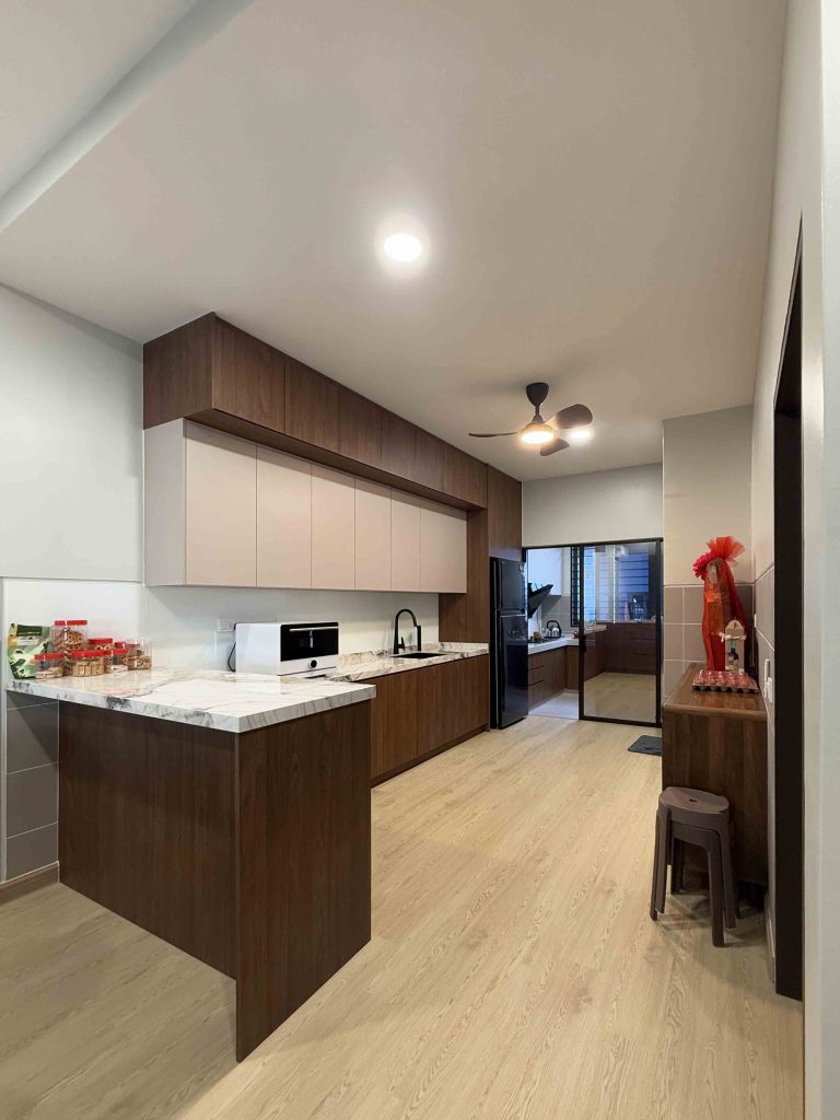 Kitchen Cabinet at Serenia City