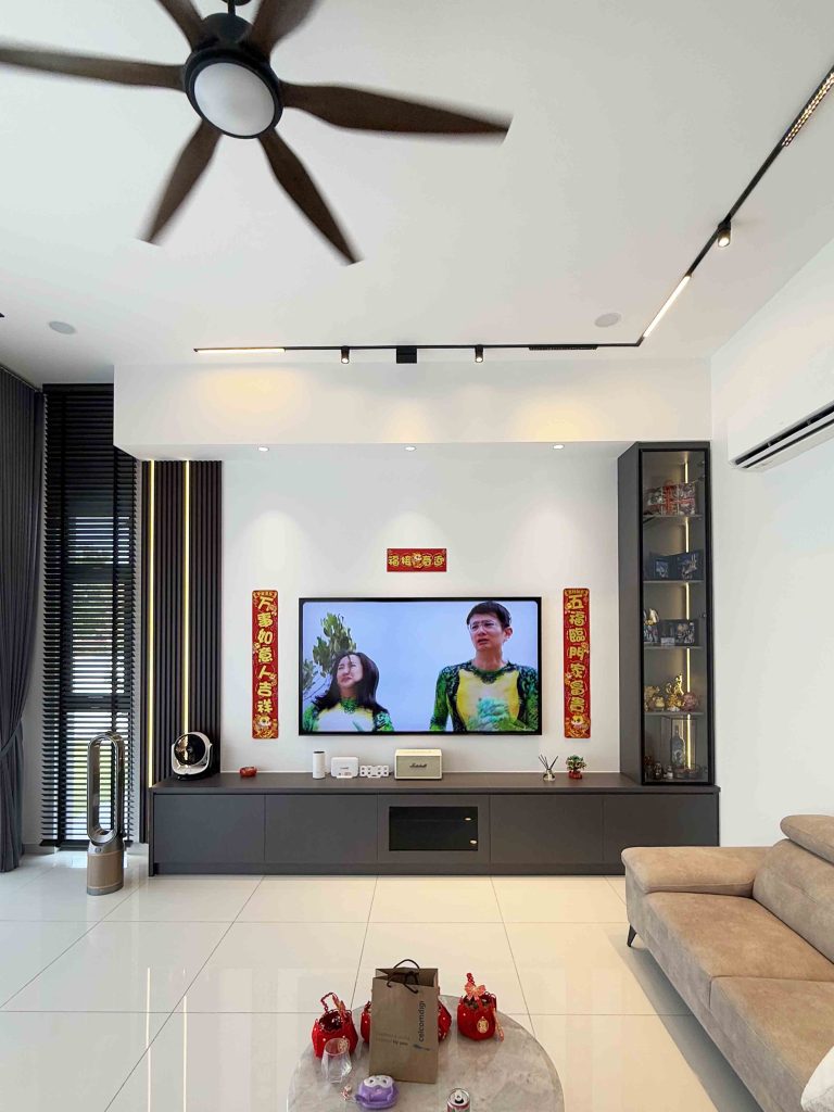 TV Cabinet at Bandar Sri Sendayan