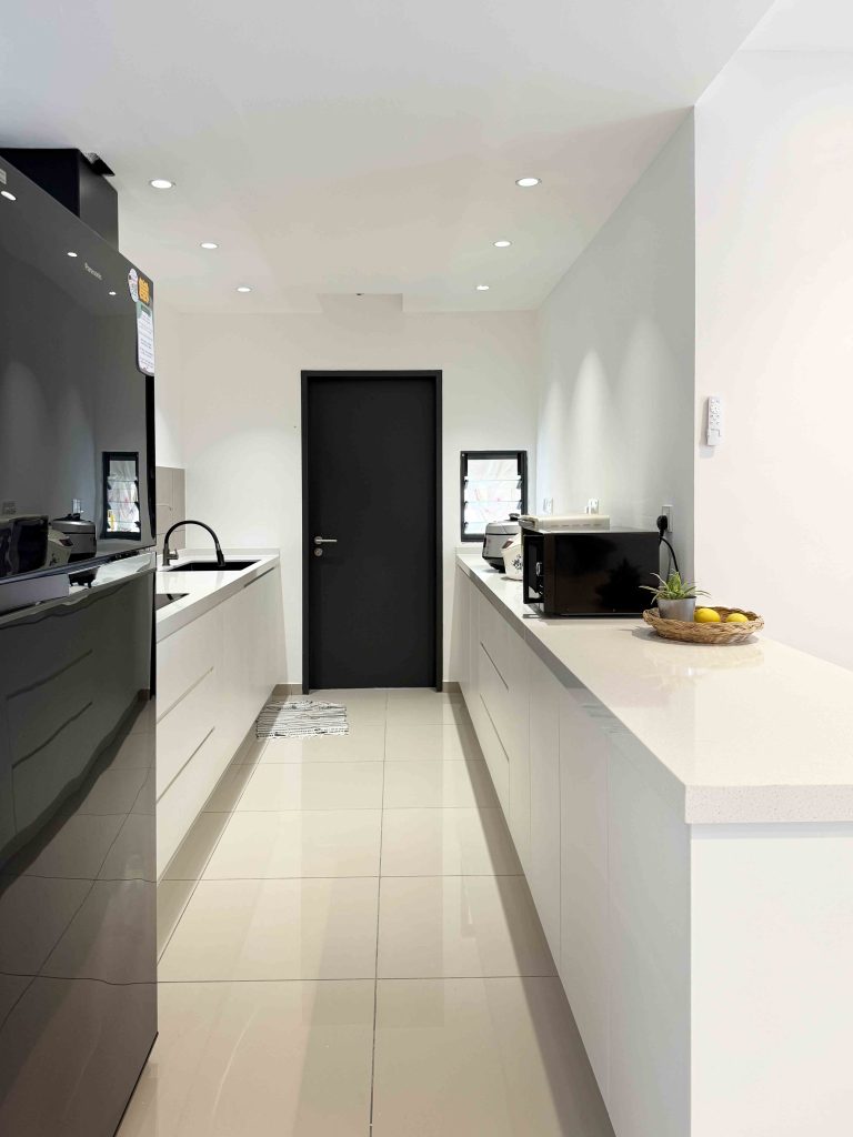 Kitchen Cabinet at D'Quince Residences