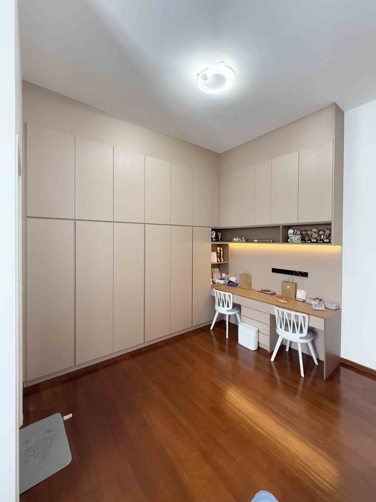 Wardrobe & Study Table at Bandar Sri Sendayan