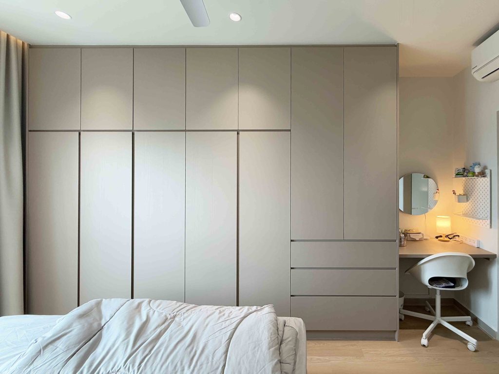 Wardrobe at Metro Cheras