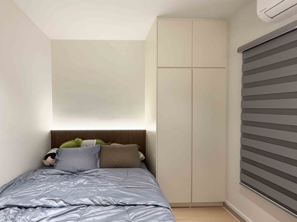 Benches & Wardrobe at Metro Cheras