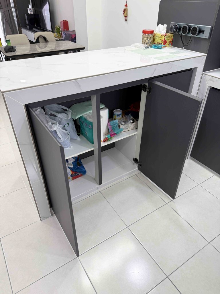 Kitchen Cabinet at Setia Ecohill
