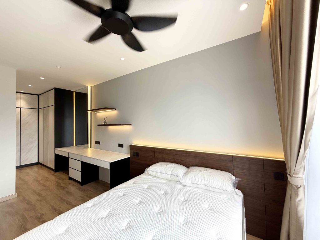 Wardrobe & Benches at UNO Promenade Sungai Besi